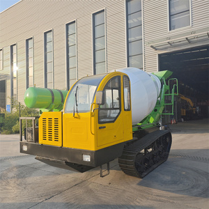 Promotion : Camion malaxeur à béton sur chenilles de 3 m³ avec moteur, boîte de vitesses et transmission hydraulique pour projets de construction - Product Image 2