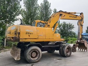 Excavatrice sur pneus Hyundai 210W-7 d'occasion, 20 tonnes, moteur Mitsubishi, pour travaux de construction et de terrassement - Vente chaude - Product Image 6