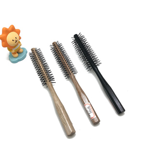 <span class=keywords><strong>Professionnel</strong></span> Salon <span class=keywords><strong>De</strong></span> Coiffure <span class=keywords><strong>Coiffeur</strong></span> Cheveux Raides Rouleau en bois <span class=keywords><strong>Peigne</strong></span> - Product Image 1