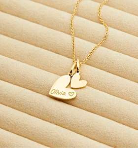 Collier Double deux cœurs personnalisé en acier inoxydable, pendentifs minuscules, nom gravé, Date, année, bijoux <span class=keywords><strong>d</strong></span>'<span class=keywords><strong>amour</strong></span>, cadeau - Product Image 4