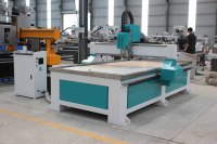 Routeur CNC multifonction 1325 haute précision pour la sculpture 3D sur bois, le fraisage et la gravure du métal, de l'aluminium, des circuits imprimés et de la pierre