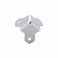 Protecteur d'angle en fer triangulaire pour boîte à bijoux Fs3117
