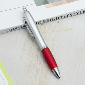 ปากกาลูกลื่นแบบคลาสสิก หัวกด พร้อมด้ามจับยางนุ่ม ตัวด้ามสีเงิน หัวปากกาเคลือบโครเมียม พร้อมก้านกด คลิป และห่วง - Product Image 5