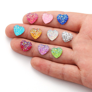 Apliques de Resina <span class=keywords><strong>con</strong></span> Purpurina de Colores <span class=keywords><strong>en</strong></span> Forma de Corazón de 10/12mm al por Mayor, Pedrería <span class=keywords><strong>con</strong></span> Base para Manualidades, Ropa y Zapatos - Product Image 3
