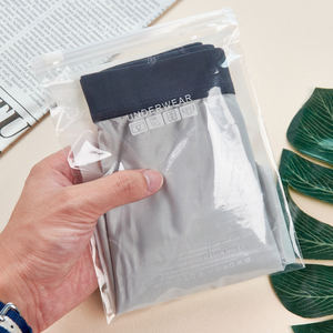 カスタム印刷されたリサイクルロゴジッパー包装大きなつや消しジップロックバルブPE <span class=keywords><strong>PVC</strong></span>プラスチック真空バッグ衣類用 - Product Image 5