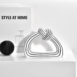 Intérieur créatif rayures noires <span class=keywords><strong>et</strong></span> blanches décoration abstraite de la <span class=keywords><strong>maison</strong></span> salon hôtel bureau accessoires d'art - Product Image 2