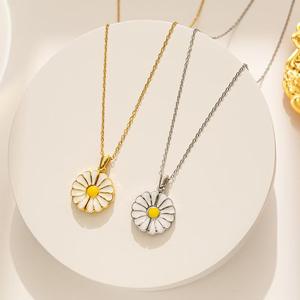 Specchio girasole girasole ornamento piccola <span class=keywords><strong>margherita</strong></span> apribile Laser inciso ciondolo <span class=keywords><strong>collana</strong></span> in acciaio al titanio - Product Image 6