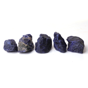 La pierre brute de sodalite naturelle dégringole la pierre brute de décoration | Prix de gros Sodalite brute pour la décoration - Product Image 4