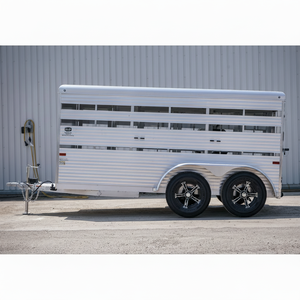 Meilleur fournisseur en gros fiable 2024 Remorque pour bétail à parois latérales amovibles pour bétail, moutons, chevaux, vaches, porcs, 3 essieux, remorque à clôture - Product Image 1
