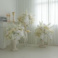 Accessoires de décoration de mariage : Colonnes romaines, pots de fleurs, chemins de table, présentoirs de vitrine, décorations pour événements d'ouverture, fleurs en flocage