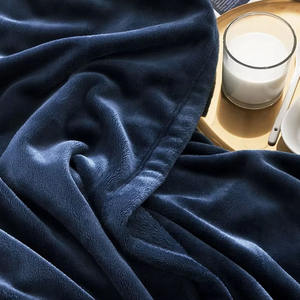 Manta de Microfibra de Felpa Azul Marino Súper Suave y Lujosa al por Mayor, Tejida, Lisa, para Festivales, para las Cuatro Estaciones, Anti-Pilling - Product Image 4