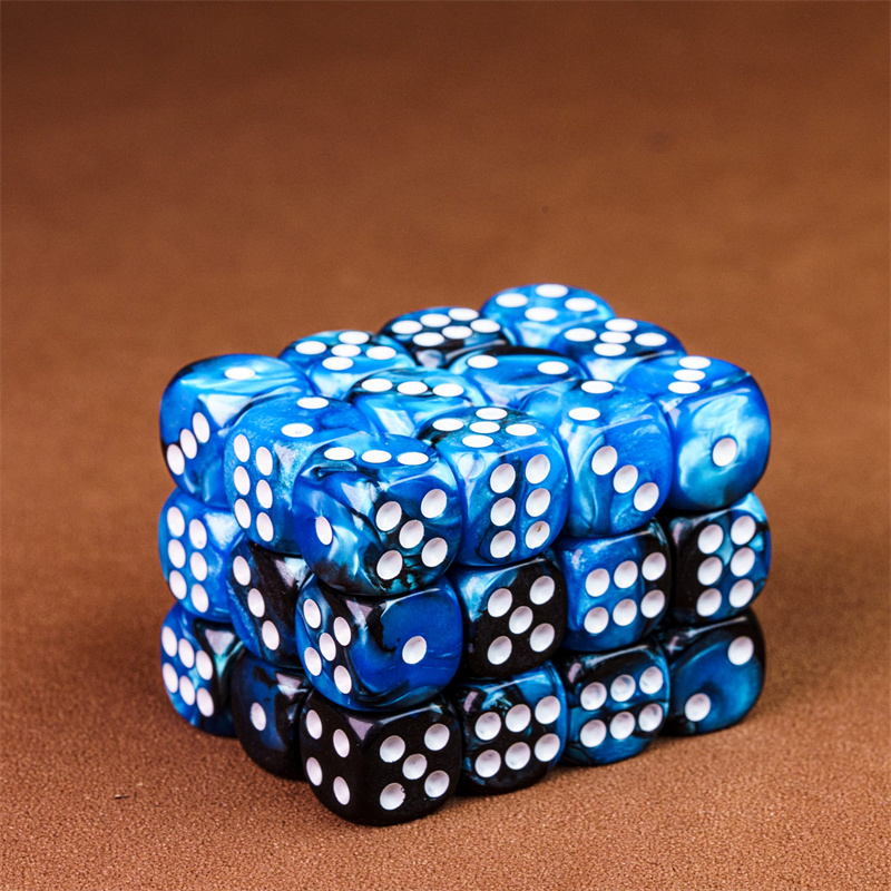 Azul y negro