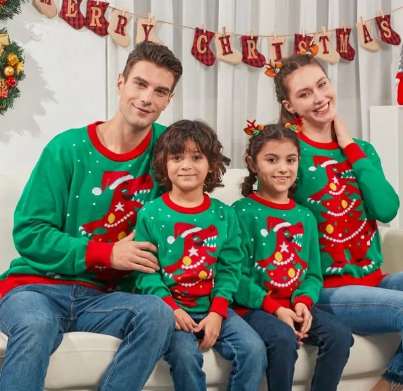 2024 grosir pola kustom rajutan uniseks jelek Sweater natal jumper Pasangan liburan keluarga pakaian Tahun Baru musim dingin
