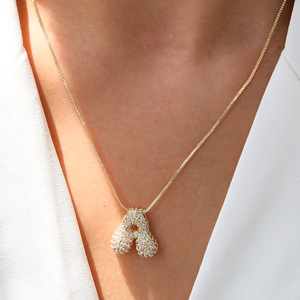 Trendige Initialen-Anhänger-Halskette für Damen und Herren, Zierliche Pave-Bubble DIY-Namenskette mit Gliederkette aus Messing und Zirkonia für Partys - Product Image 3