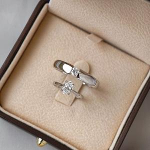 Ensemble de mariage et de fiançailles avec diamant de laboratoire taille ovale, or blanc 14K/18K plaqué rhodium, certifié IGI, 1,00-1,25 CT - Product Image 4