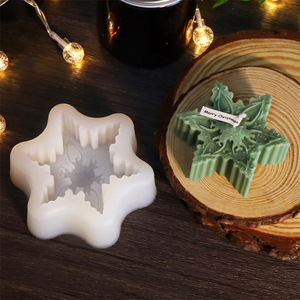 Moule en silicone flocon de neige de Noël pour bougies, gypse, résine époxy, <span class=keywords><strong>cire</strong></span> fondue, DIY, décoration intérieure - Product Image 1