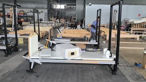 Reformer Pilates in Lega di Alluminio Studio Merrithew V2 Max Plus con Mezza Torre e <span class=keywords><strong>Trampolino</strong></span> - Product Image 6