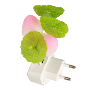 Nouvelle Lampe de Nuit Créative AC110V-220V avec Capteur de Lumière, Prise EU/US, 3 LED Colorées en Forme de Champignon, Lumières Nocturnes LED Colorées - Product Image 2