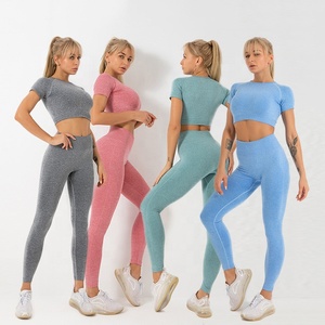 Ensemble de Yoga 2 pièces sans couture pour femmes, combinaison d'entraînement, haut à manches courtes et Legging de taille haute, vêtements de <span class=keywords><strong>Fitness</strong></span> - Product Image 1