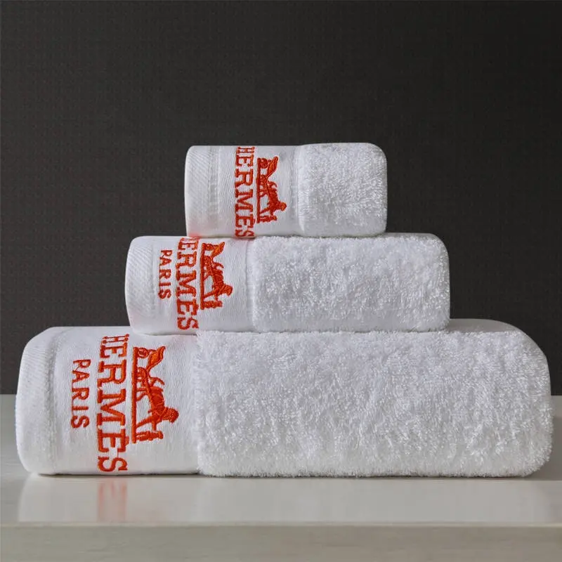 Manufacturer Wholesale Luxury White Cotton Bath Face Towels 5 Star Hotel Towel Set