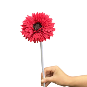 Rama de Flor Artificial de Crisantemo de Tallo Corto Cepillado de Alta Calidad, Tacto Real, Ideal para Graduaciones, Precio de Fábrica, ¡Venta Caliente! - Product Image 5