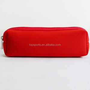 Idée cadeau créative: Sac à crayons à fermeture éclair imprimé personnalisé pour étudiants - Product Image 5