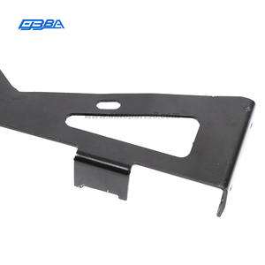 Pièces de voiture d'occasion haut de gamme Support de montage du refroidisseur intermédiaire pour Lotus Emira 2021-2025 8891781510 - Product Image 4
