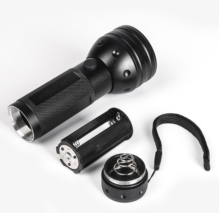 escolite uv flashlight black light 51 led 395 nm ESCO LITE and 2 Packs12 LED 395nm for Pet Urine Detection,Dry Stains,Bed Bug,Scorpion : Pet Supplies Please confirm whether the batteries( not included) with correct polarity are installed correctly ESCO LITE Black Light for