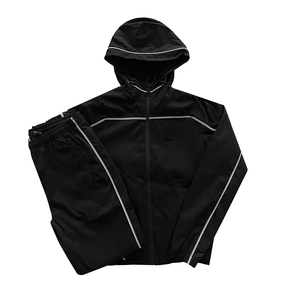 Chaqueta Deportiva con Capucha para Hombre, Negra, Resistente al Viento, con Cierre y Ribete Reflectante - Product Image 3