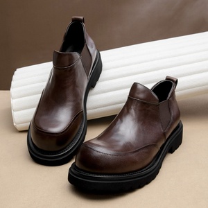 Bottes moto rétro à enfiler pour hommes, faites à la main, à coupe basse, en cuir à semelle épaisse - Product Image 3