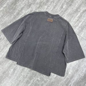 T-shirt en coton Streetwear lourd vintage personnalisé Boxy chemise d'impression d'épaule tombante Patchwork délavé à l'acide T-shirts surdimensionnés - Product Image 6