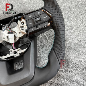 Volant en cuir Toyota personnalisé pour Hilux supra supra Mk5 <span class=keywords><strong>Gr</strong></span> corolla Gr86 camry Land Cruiser Fortuner Gt86 Lc300 tacoma <span class=keywords><strong>Chr</strong></span> - Product Image 2