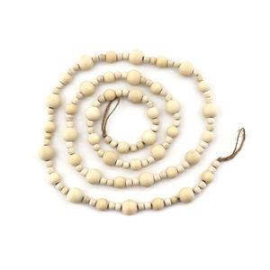 Handgefertigte Holzperlen-Girlande im Landhausstil, Maßgefertigte Natürliche Holzperlen-Ornamente - Product Image 1