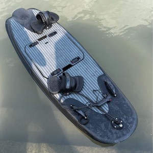 Tabla de surf eléctrica RUSH WAVE 48V, portátil, para deportes acuáticos en lagos y ríos, nivel intermedio, unisex. - Product Image 1
