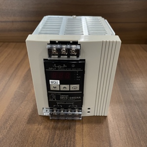 แหล่งจ่ายไฟแบบสวิตชิ่ง 24V รุ่น S8VS-24024A สำหรับระบบอัตโนมัติในโรงงาน - Product Image 1