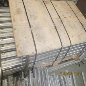 Paneles de valla de PVC de hierro postes de Metal de viñedo a dos aguas de acero galvanizado en caliente fábricas de protección de plantas enrejadas recubiertas de PVC y Zinc - Product Image 4