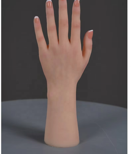 Кремниевый женский манекен под заказ, Реалистичная женская модель для маникюра и демонстрации ювелирных изделий - Product Image 5