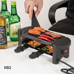 Grill à <span class=keywords><strong>raclette</strong></span> électrique mini portable pour <span class=keywords><strong>2</strong></span> personnes, 350W, sans fumée, antiadhésif, contrôle de la température réglable, usage domestique et hôtelier - Product Image 5