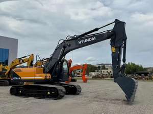 รถขุดไฮดรอลิก Hyundai รุ่น 225LC-9S จากเกาหลีใต้ พร้อมมอเตอร์ปั๊มเครื่องยนต์ - ประสิทธิภาพการทำงานสูง สภาพการทำงานเยี่ยม มีสินค้าในสต็อก - Product Image 4