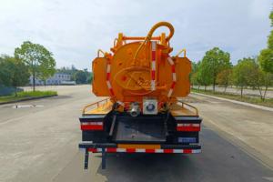 Dongfeng D6 Sewage Suction Jet Truck 4m³ Sewage Tank+2m³ Water Tank Vacuum Fecal Extraction Export Customized - Product Image 6