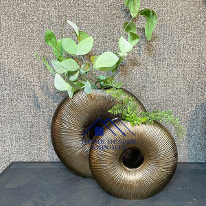 Macetas de aluminio de forma redonda, jarrones para el hogar, hoteles y restaurantes, macetas de aluminio más vendidas, macetas, decoración de jardín - Product Image 1