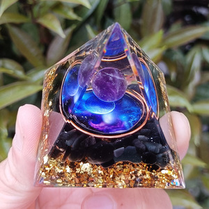 <b>Crystal</b> <b>Chip</b> Pyramid Resin Epoxy Craft Desktop Ornament Cosmic Purple Sphere Obsidian Home Decoration - Product Image 3