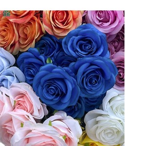 Bouquet de roses en soie, fleurs artificielles réalistes faites à la main pour la décoration intérieure de mariage - Product Image 1