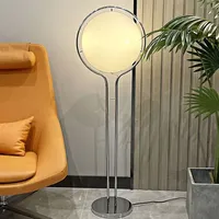 Lampe de table E27 au design moderne, boule en acrylique rotative, métal chromé, salon, chambre d'hôtel, lampe de sol, décoration artistique pour la maison, lumière debout