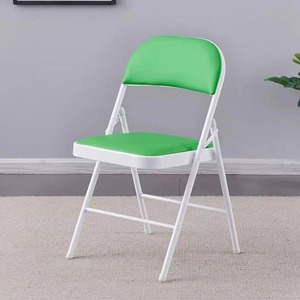 Chaise de salle à manger en métal, cadre en acier renforcé, patins antidérapants, pliable pour un rangement compact dans les espaces restreints, revêtement en cuir - Product Image 4