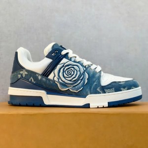 Baskets en cuir véritable personnalisées avec logo, à lacets, antidérapantes, de luxe, pour la marche, style printemps-été-automne - Product Image 1