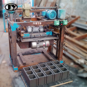 Machine à fabriquer des blocs JIUYU 4-45, machine à briques en ciment de haute qualité avec personnalisation du moule à poutre transversale - Product Image 2