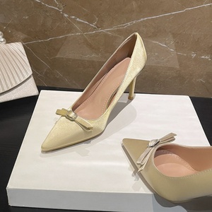 Nouvelles Chaussures à Talons Hauts Automne 2025 – Talon Aiguille, Bout Pointu, Couleur Champagne Unie, Nœud Papillon en Satin – Style Français pour Mariage - Product Image 3