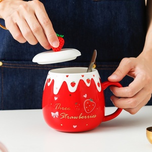 Taza de Cerámica con Tapa, Estilo INS, 460 ml, Linda Taza de Fresa, Taza de Café Personalizada, Tazas de Té Reutilizables - Product Image 4