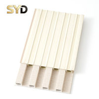 Panneau mural WPC pour villa, design moderne de grain de bois de luxe, écologique, imperméable, ignifuge, revêtement intérieur pour divertissement
